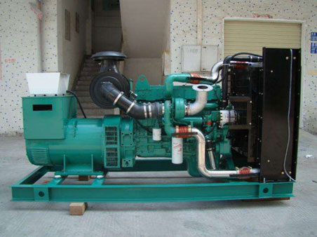 兴业1100kw康明斯柴油发电机组图片 兴业1100kw康明斯柴油发电机组图片